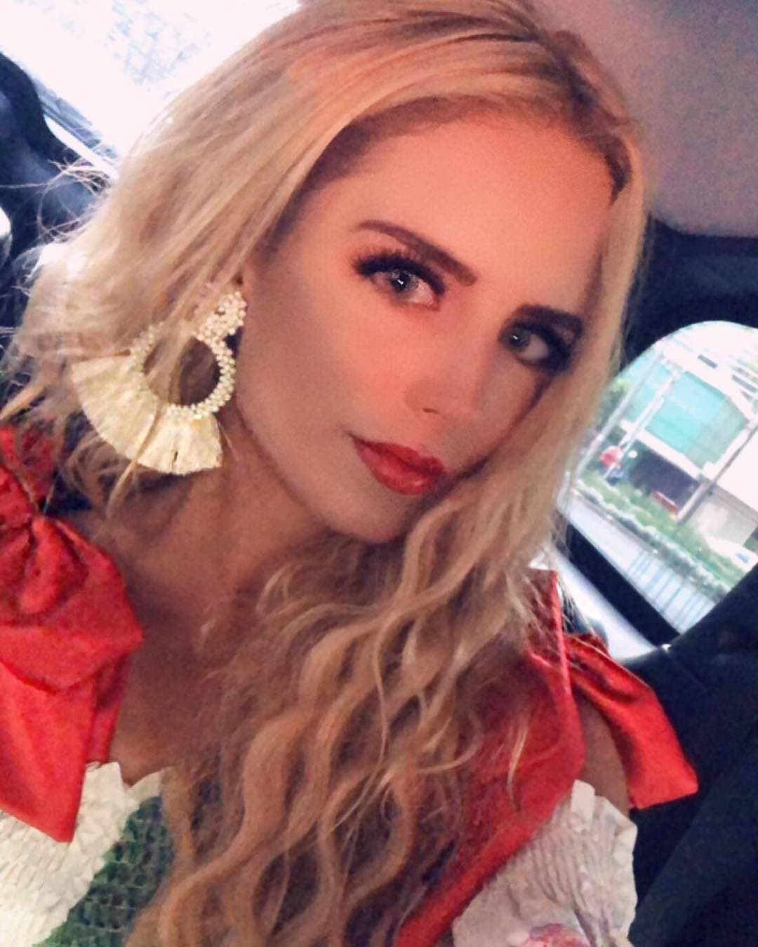 La modelo de 32 años confirmó su relación con el exmandatario en mayo del año pasado.
<br>