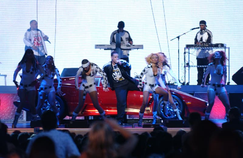 La presentación además contó con un espectacular cuerpo de baile.