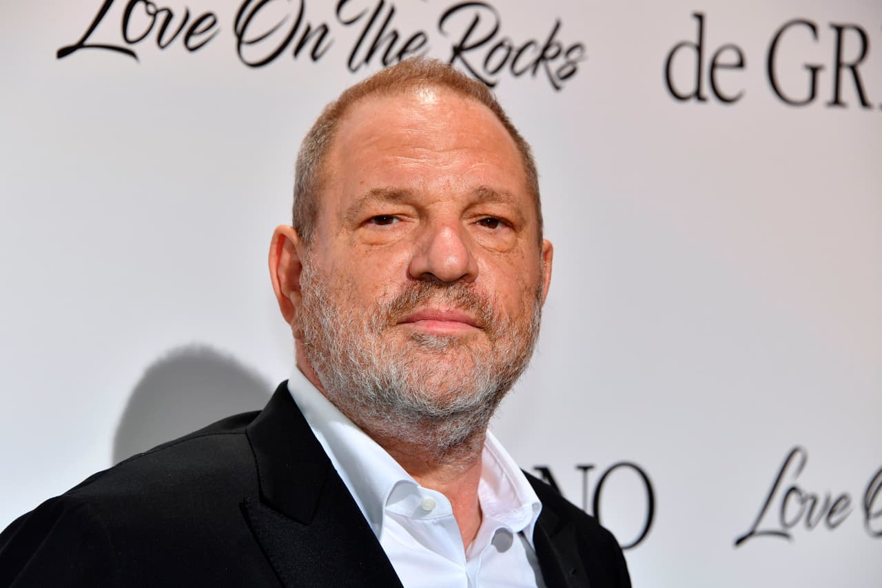 El productor de Hollywood Harvey Weinstein es despedido tras escándalo de acoso sexual