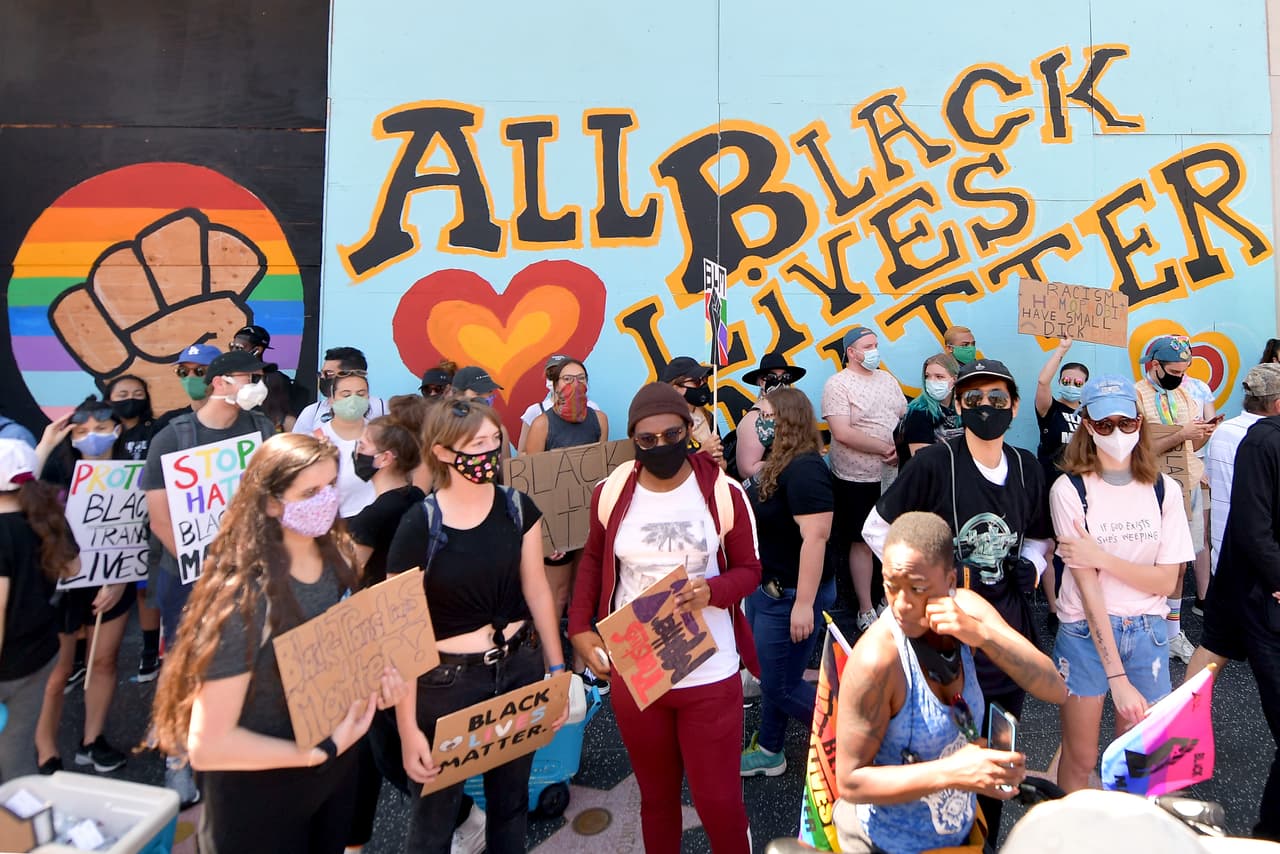 La marcha honrará a Tony McDade, un afroamericano transgénero que recibió un disparo de un oficial de policía de Tallahassee la semana pasada. Los manifestantes también denunciarán la muerte de George Floyd, Breonna Taylor y Ahmaud Arbery. También cuestionaron las acciones del Departamento de Policía de Los Ángeles.