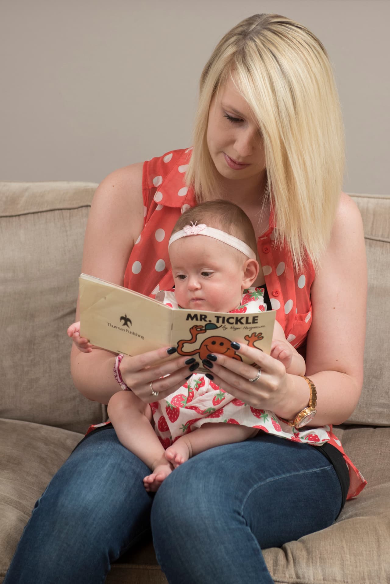 “Sólo quería tomarla en mis brazos; era muy pequeña y frágil, pero era imposible sostenerla”, dijo la mamá.