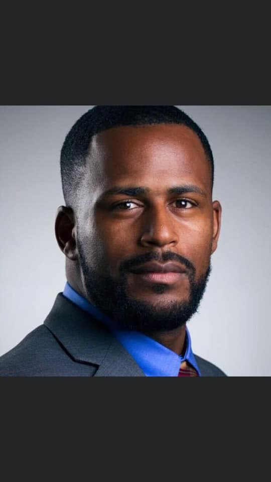 La familia contrató al abogado Javaron Buckley para lograr quedarse con el niño, el cual está con una familia adoptiva. Sin embargo el padre apareció y también quiere la custodia de niño.