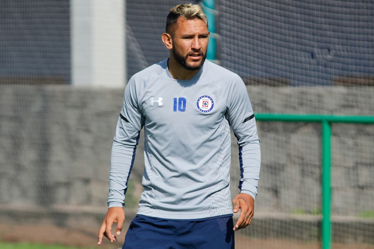 Walter Montoya explotó en contra de Caixinha y Peláez