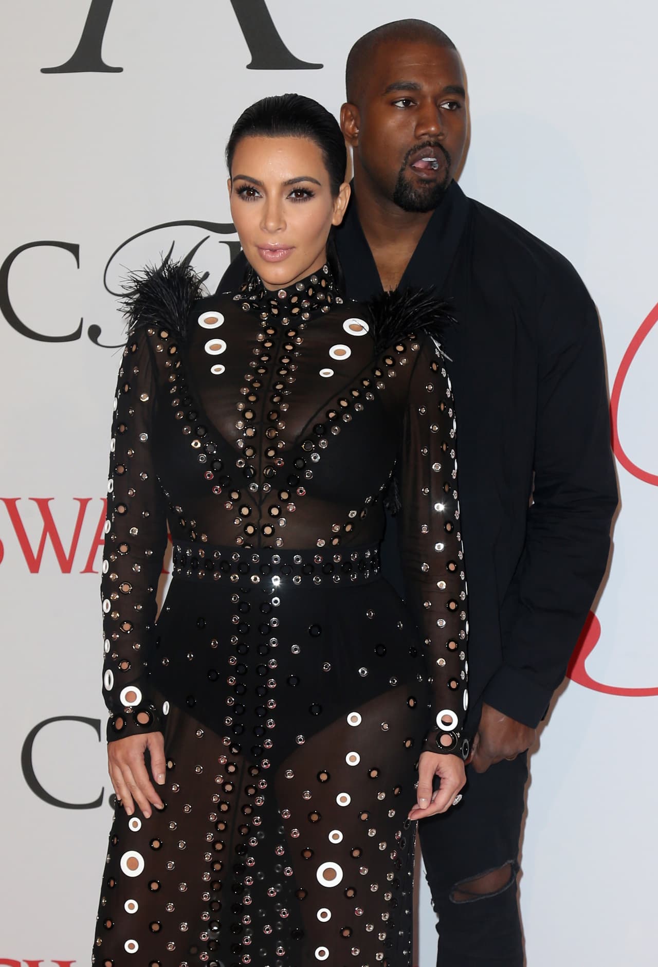 Kim Kardashian se negó a ver el polémico video de Kanye West