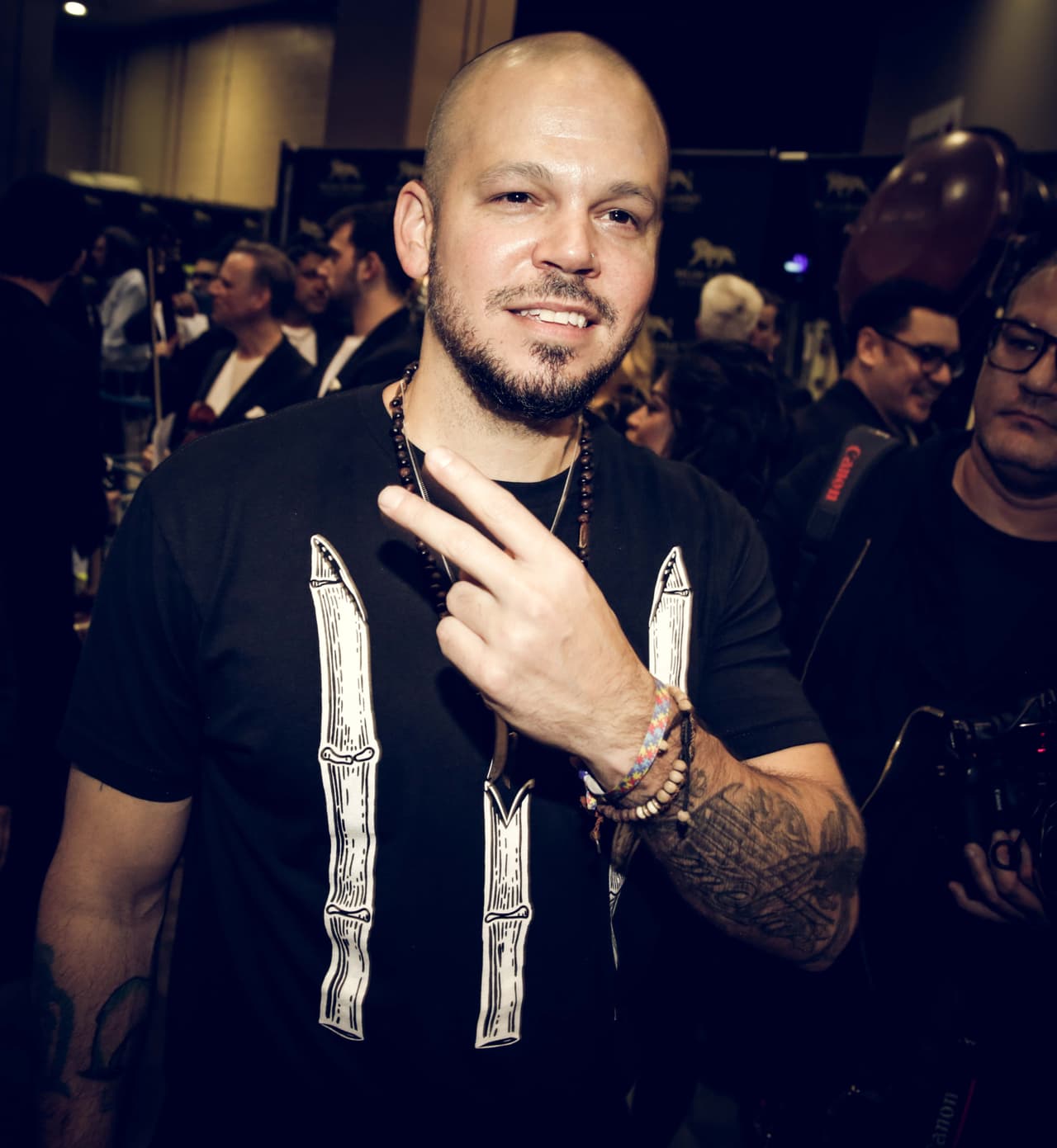 Residente feliz a pesar de que ganó dos gramófonos en vez de los nueve a los cuales estaba nominado.