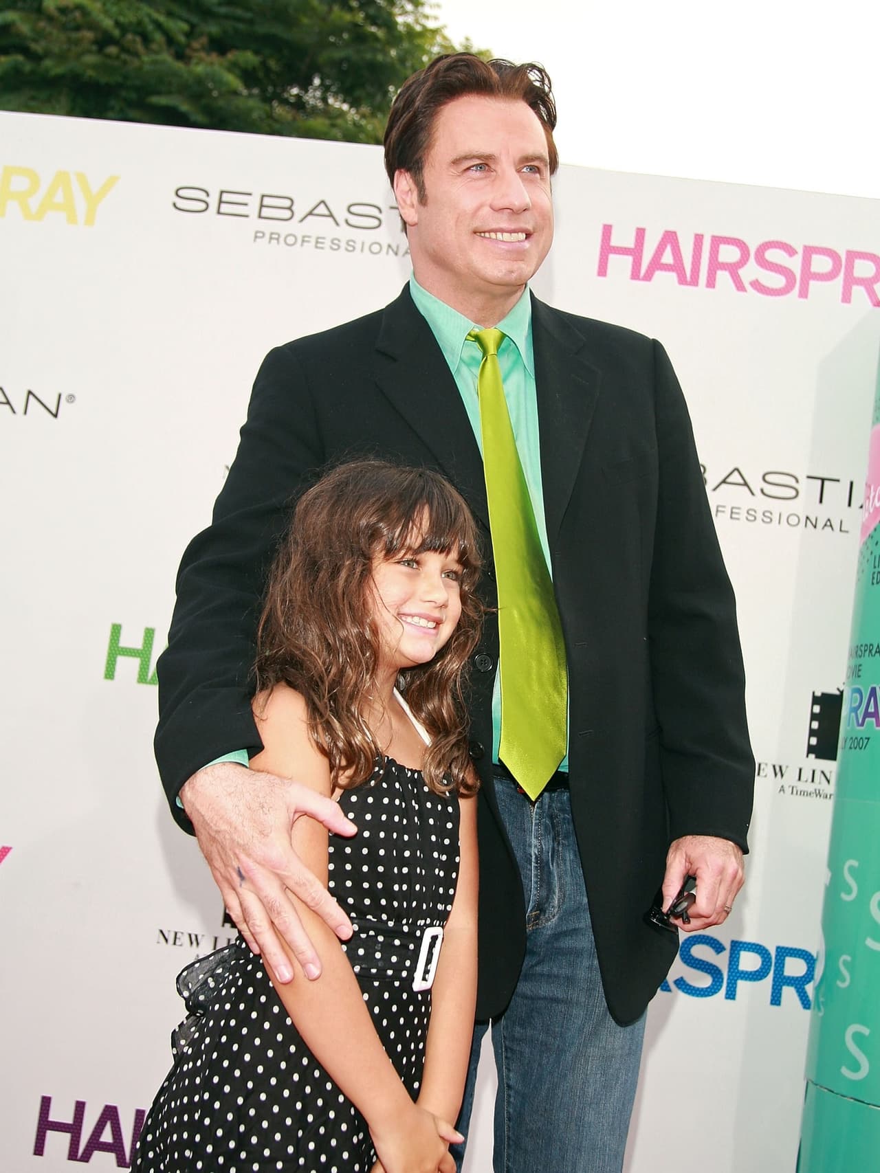 ¡John es un excelente maestro! Le dio unas rápidas lecciones de actuación a su querida Ella.