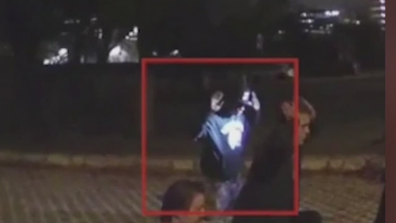 Revelan video sobre caso de abuso policiaco que culminó con dos oficiales despedidos 