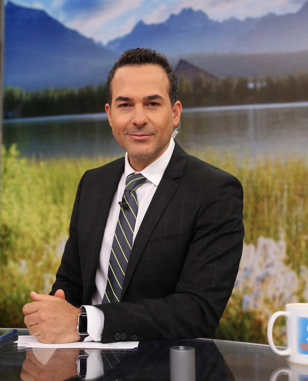 Desde hace ya algunos meses, Carlos Calderón se integró formalmente al equipo de Despierta América.