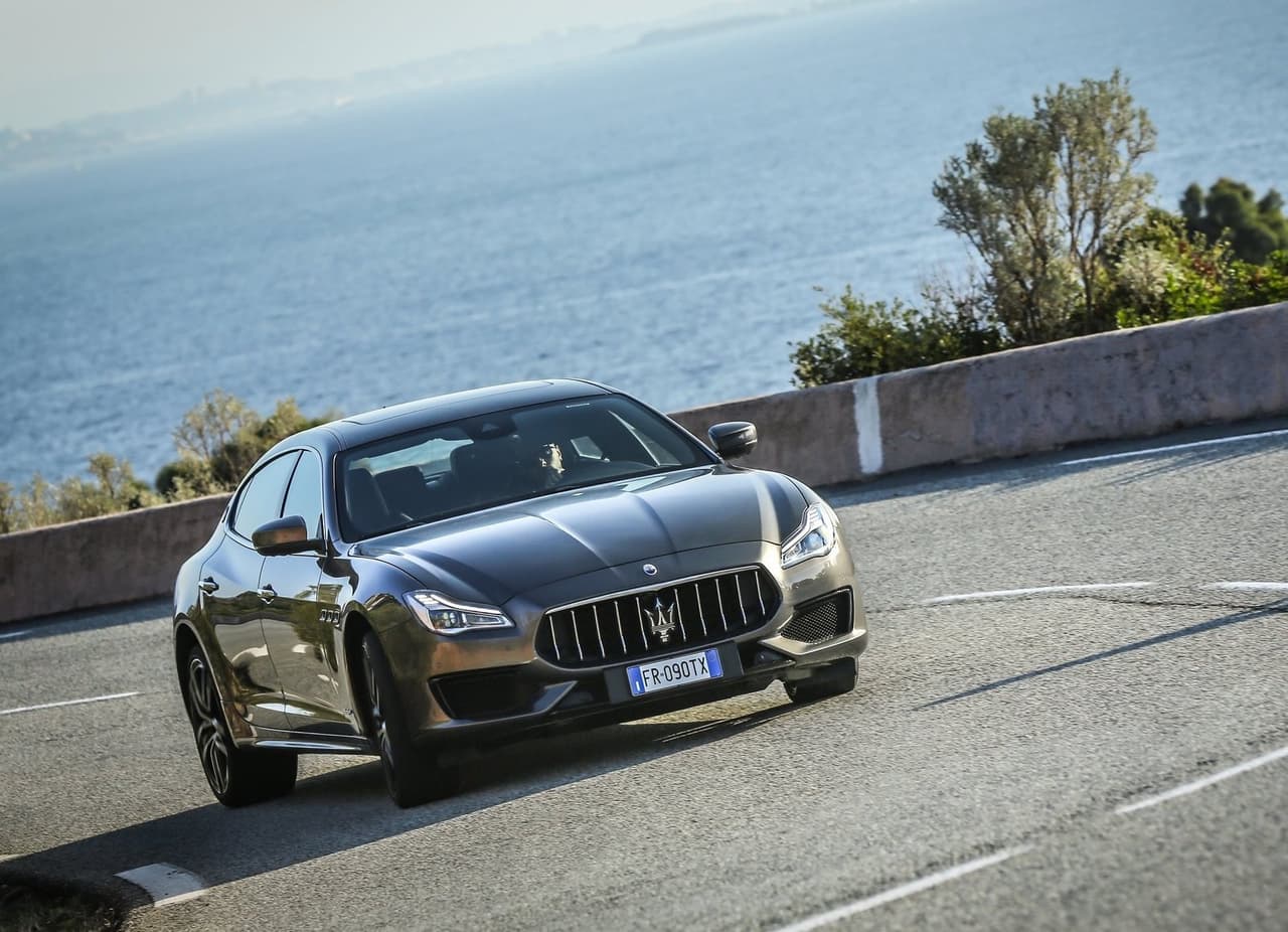 <b>Prima anual promedio para una unidad con 1 año de uso:</b> 3,674 dólares
<br>
<br>
<b>Prima anual promedio para una unidad con 5 años de uso: </b>3,327 dólares