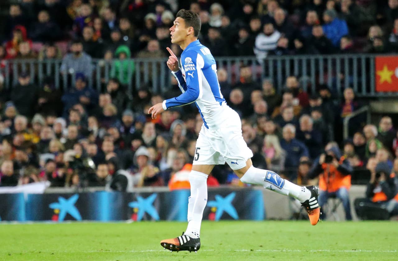 Con los 
<i>Periquitos </i>el mexicano también cumplió de gran manera y en cuatro temporadas –de las cinco por las que firmó– se convirtió en un fijo del equipo.