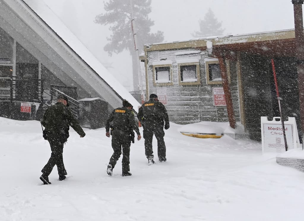 Los heridos, uno de los cuales quedó enterrado por la nieve, ya fueron dados de alta de la clínica médica en Palisades Tahoe.