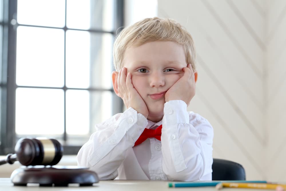 <b>LIBRA</b>
<br>Tenemos aquí al niño diplomático por naturaleza, el perfecto juez y abogado exitoso, así como el diseñador o diseñadora de renombre, afamado en el mundo de la moda, la belleza, el estilo, la clase social y la etiqueta.