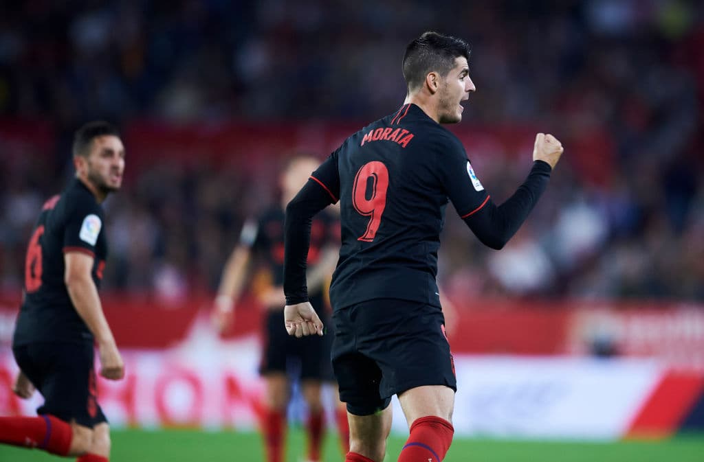 Con goles de Franco Vázquez al 28 y Álvaro Morata al 60, Sevilla y Atlético de Madrid empatan y se quedan con 21 unidades cada uno.