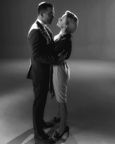 Mientras que Boyer no podrá acompañar a Rulli en esta aventura en motocicleta debido a que se encuentra en grabaciones de la telenovela '
<b>Contracara</b>', que se estrenará en octubre próximo.