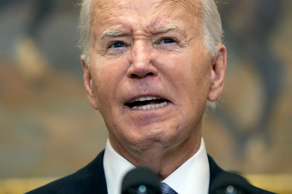 La campaña de Biden entra en un momento crítico con dirigentes demócratas pidiendo que renuncie a ser candidato