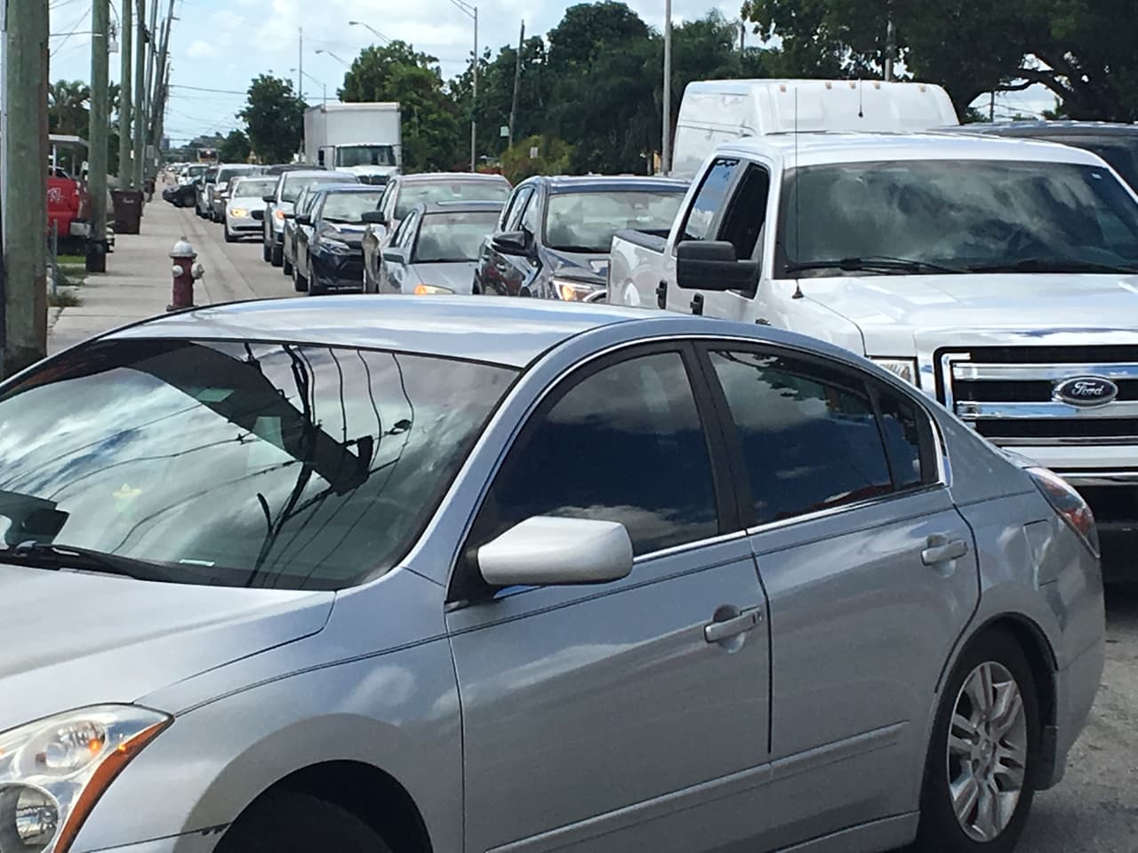 La oferta es de 11:00 am a 1:00 pm.