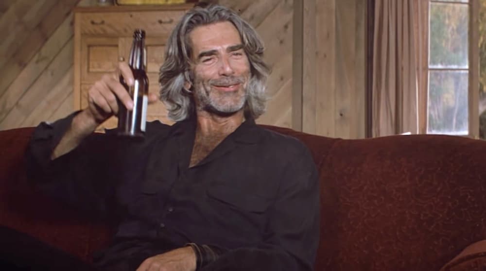 <b>Sam Elliott</b>
<br>En 'Road House' Sam Elliott es Wade Garrett, el mejor amigo y mentor de Dalton, quien lamentablemente no sobrevivió al conflicto y es una de las inspiraciones del protagonista para enfrentarse a la mafia.
<br>
