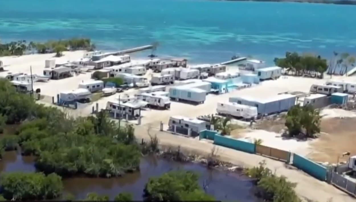 Exigen que agencias públicas realicen la demolición de las construcciones ilegales en Bahía Jobos
