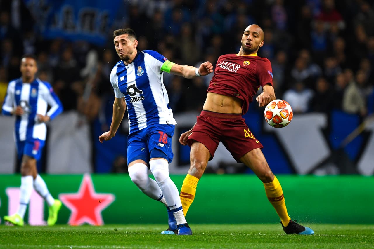 Porto clasificó a Cuartos de Final de la Champions League, con Héctor Herrera que se perderá el primer juego por amonestación y Jesús Corona destacado en el ataque.