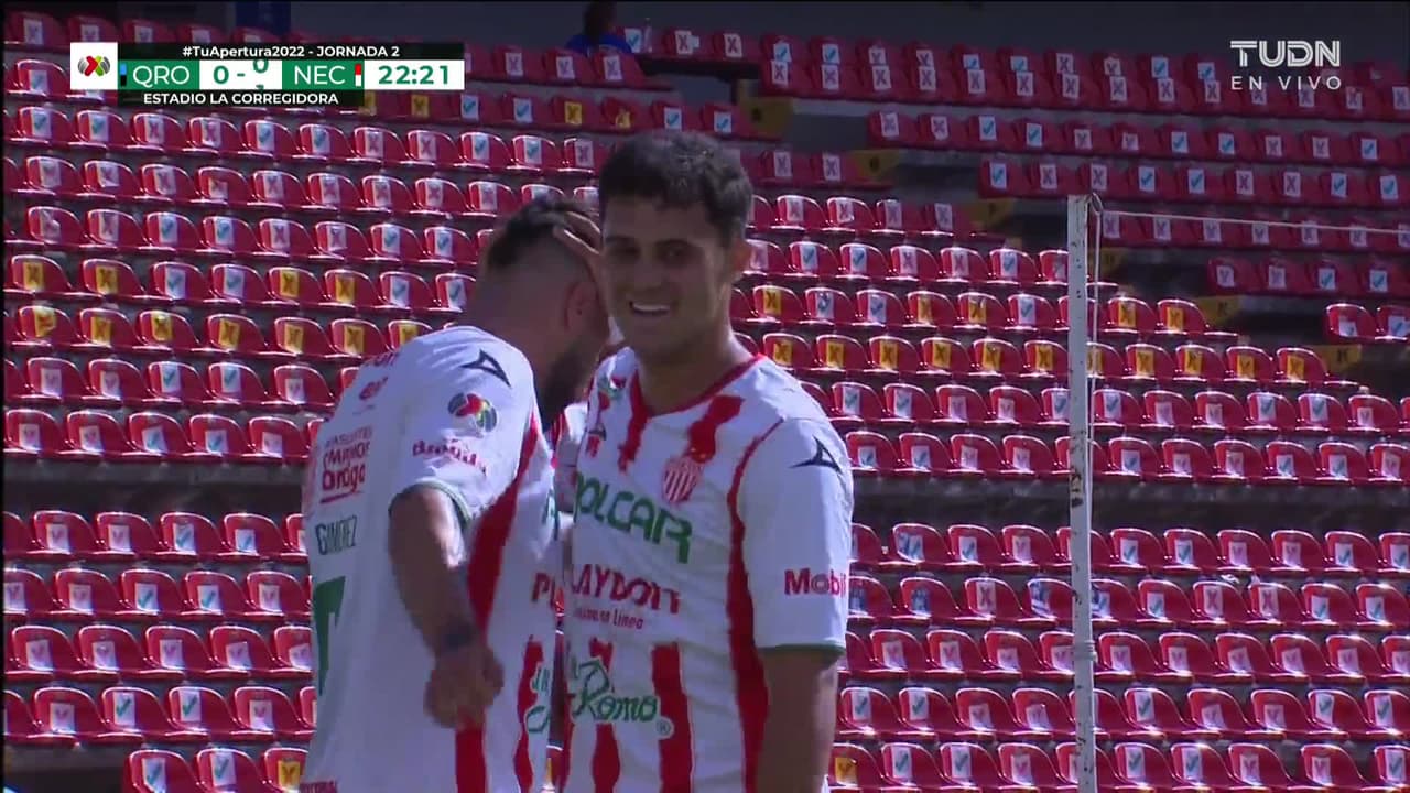 ¡GOL!  anota para Necaxa. Milton Giménez