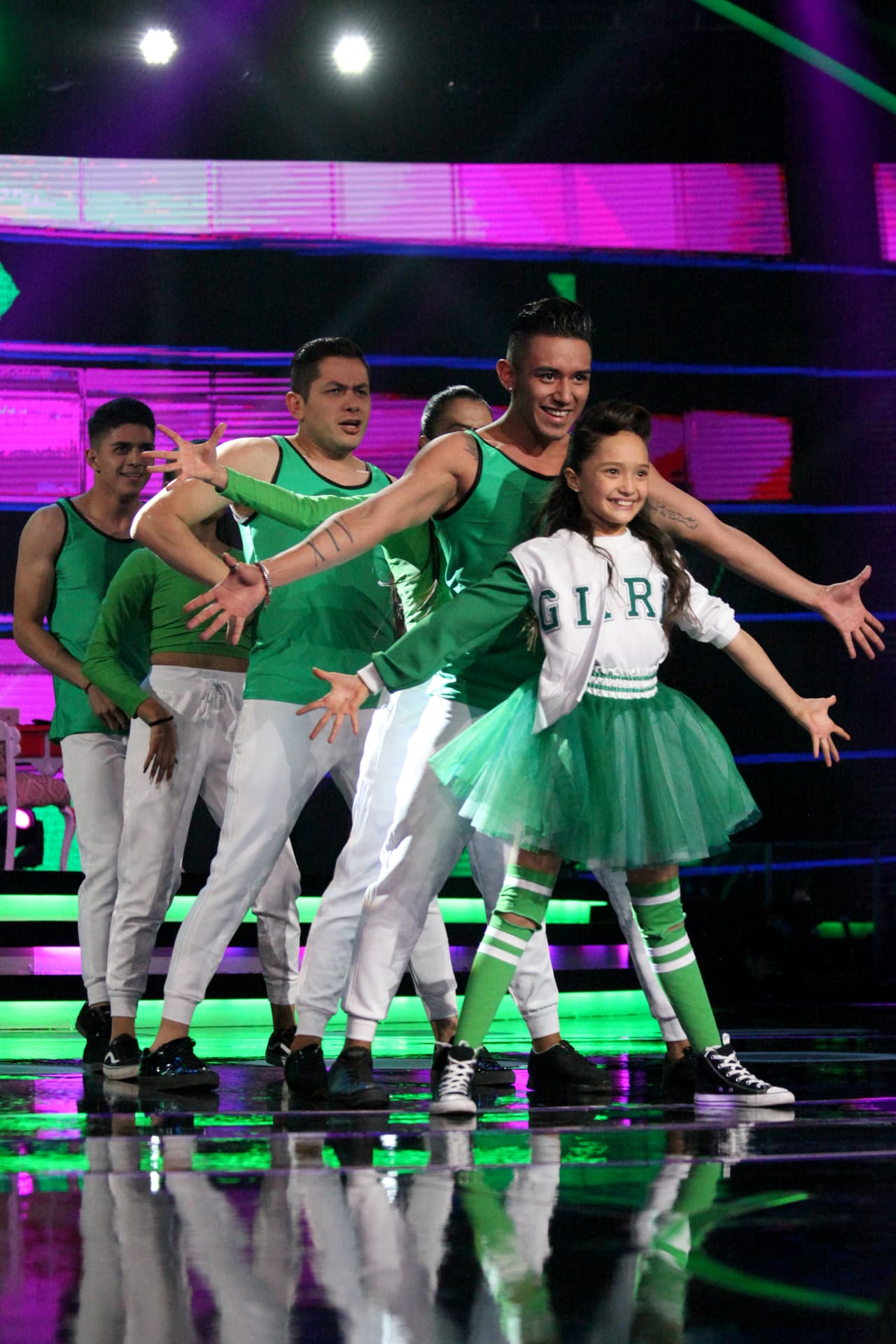 Aunque no obtuvo calificaciones perfectas, Flor quedó muy contenta con su desempeño.