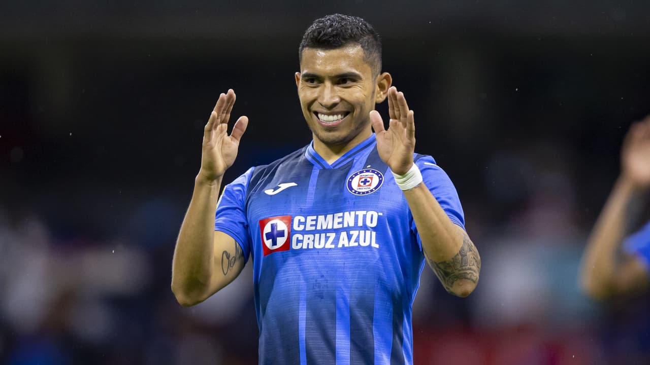 Orbelín Pineda y Luis Romo, bajas de Cruz Azul ante Rayados