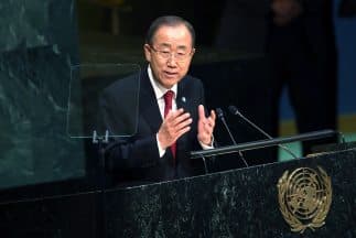 El Secretario General de las Naciones Unidas, Ban Ki-mon, se dirige al pleno de la 70 Asamblea General en Nueva York.