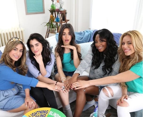 Cada una tiene su encanto y en sus looks reflejan a la perfección su personalidad.