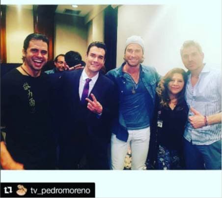 ¿Qué tal todos los galanes de Tres Veces Ana? ¿No los adoras? Sin duda son guapísimos.