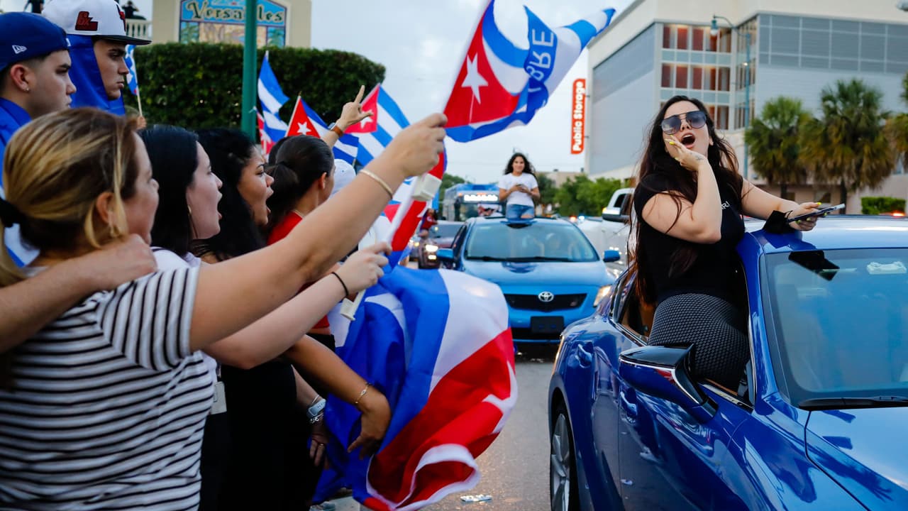 Tercer día de intensas manifestaciones históricas de un extremo a otro de Cuba