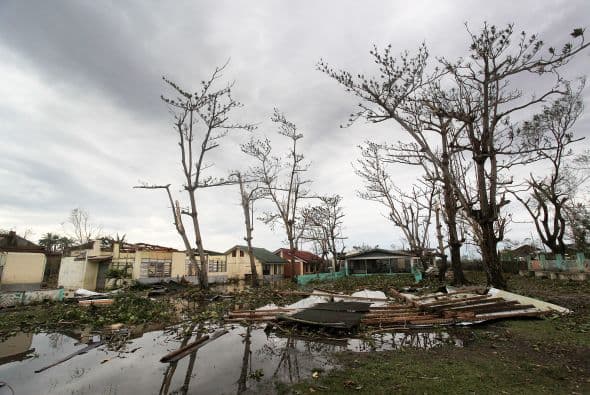 El servicio meteorológico indicó que Megi, que se dirige hacia el oeste, debería recobrar fuerza y comenzar a dirigirse el miércoles hacia el sur de China.