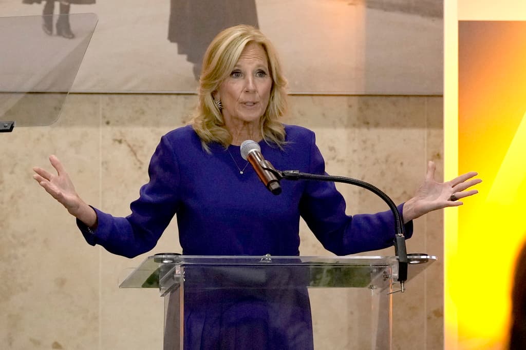 Cómo la primera dama Jill Biden está tratando de salvar la carrera por la reelección de su esposo: ¿será suficiente?