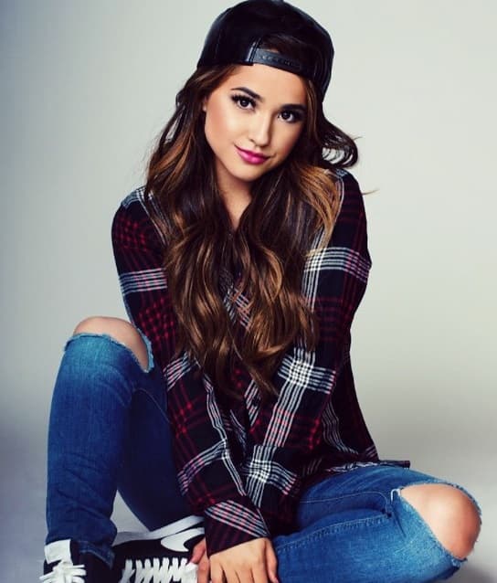 Becky G se indignó con las declaraciones del aspirante a la presidencia de los Estados Unidos.