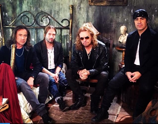 El grupo Maná tampoco queda fuera de la lista de famosos que alzó la voz ante estas muestras de discriminación.