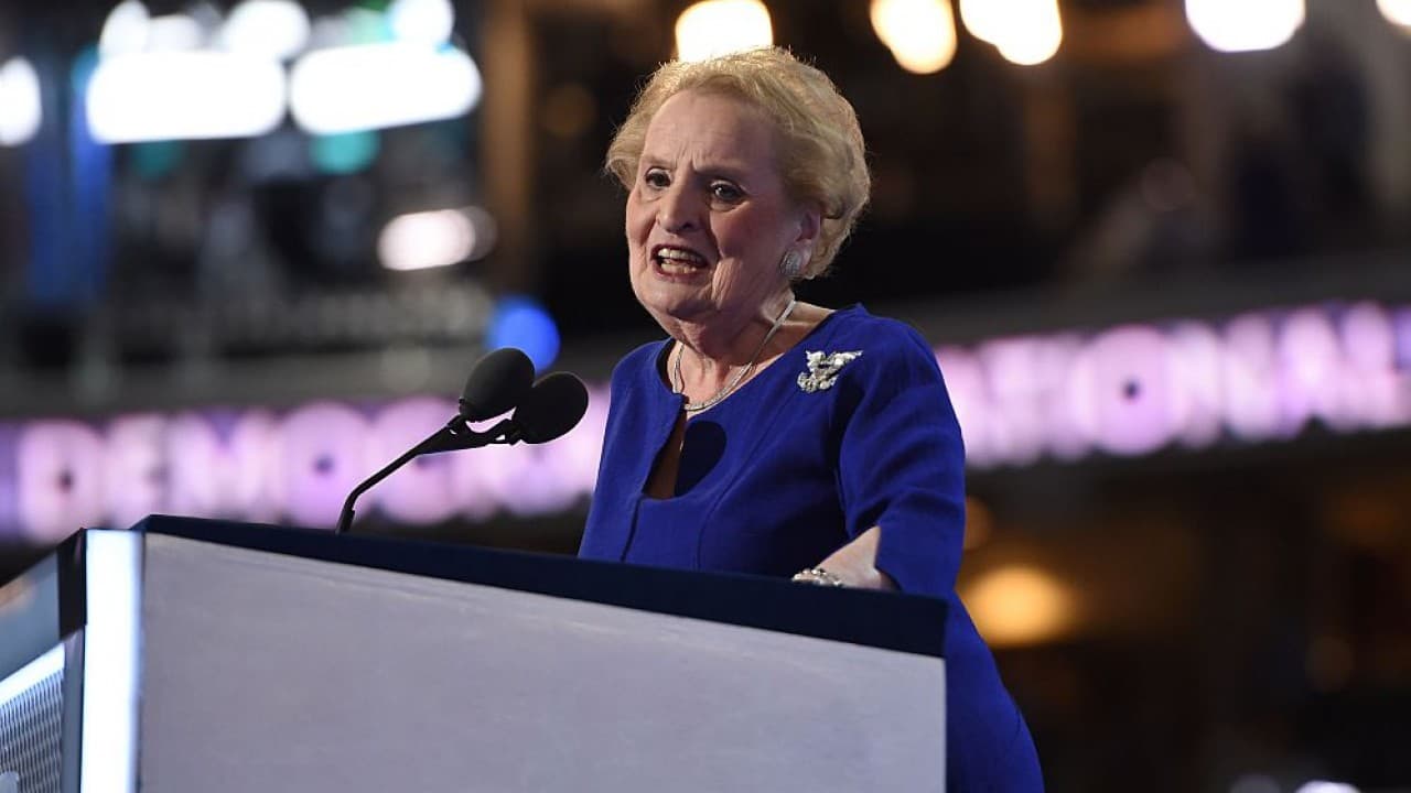 Madeleine Albright: "Una victoria de Trump sería un regalo para Vladimir Putin"