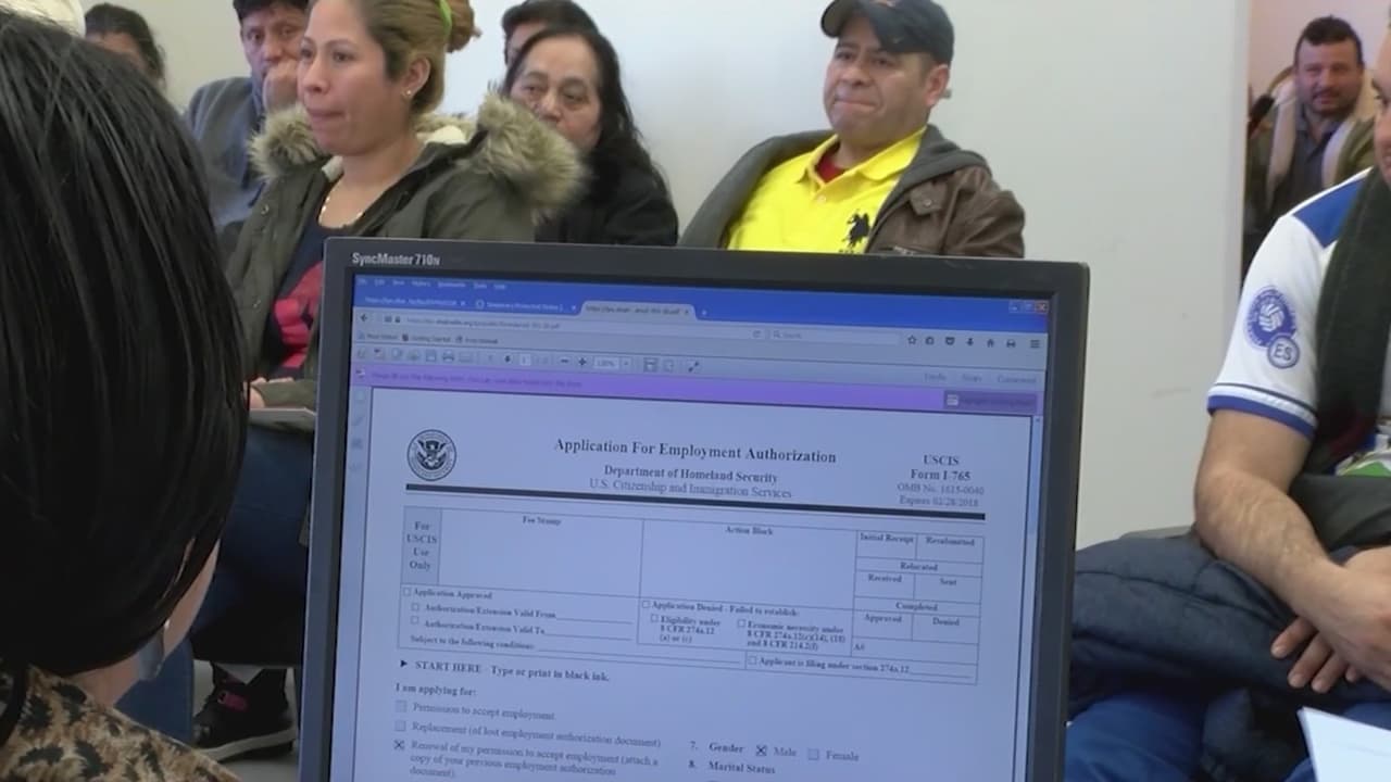 TPS para salvadoreños se extendería seis meses si DHS no emite aviso oficial antes de medianoche