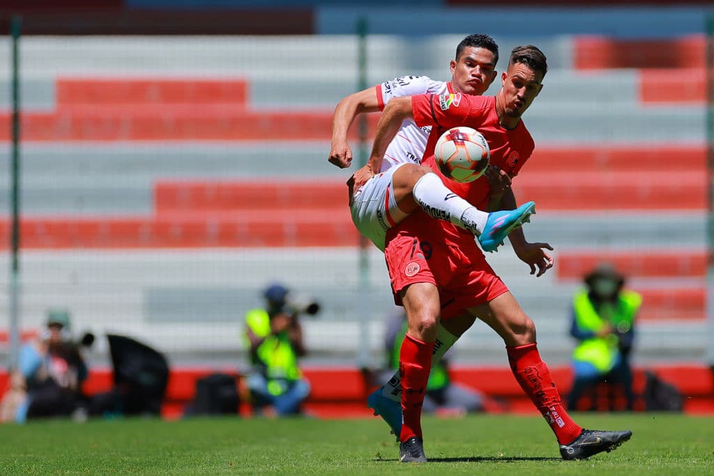 Toluca empezó ganando pero terminó goleado en casa 2-4 con el Atlas y ahora depende de un milagro par avanzar a la Liguilla.