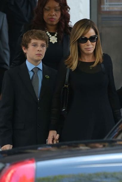 Melissa y Cooper recibieron el cariño de los amigos de Joan.