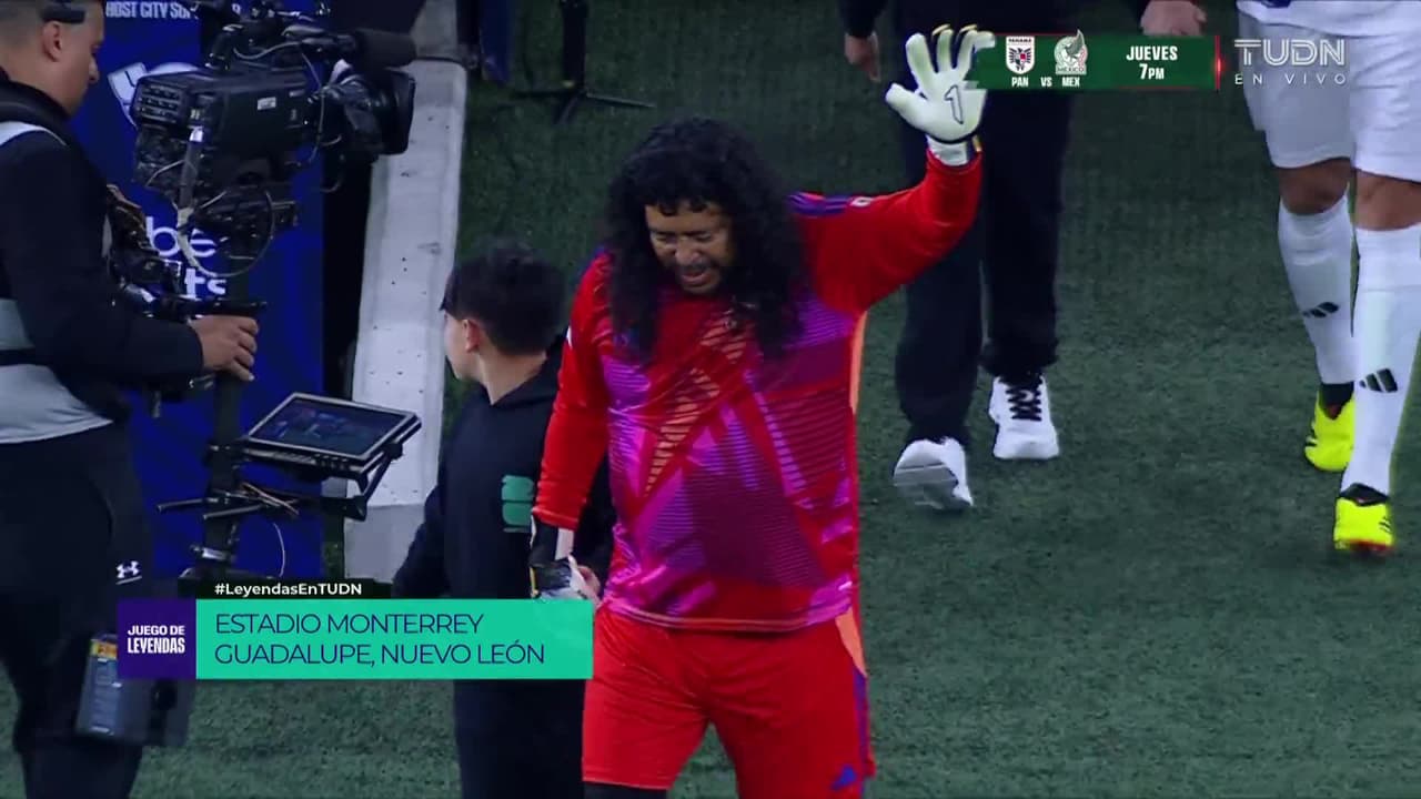 Mamita... Rene Higuita encabeza el mar de estrellas del juego de leyendas