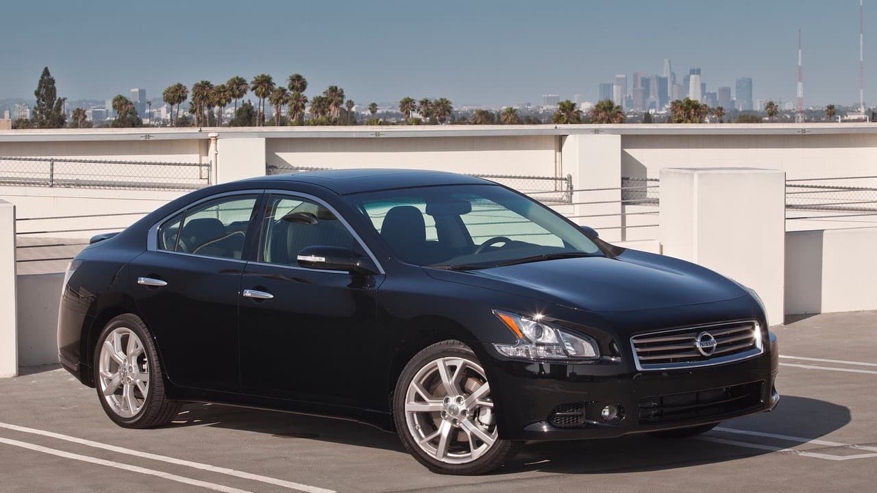 <b>21. Nissan Maxima</b>: El sedán grande de Nissan presentó un índice de 
<b>59 conductores muertos</b> por cada millón de vehículos registrados. El Nissan Máxima fue totalmente rediseñado para 2016.