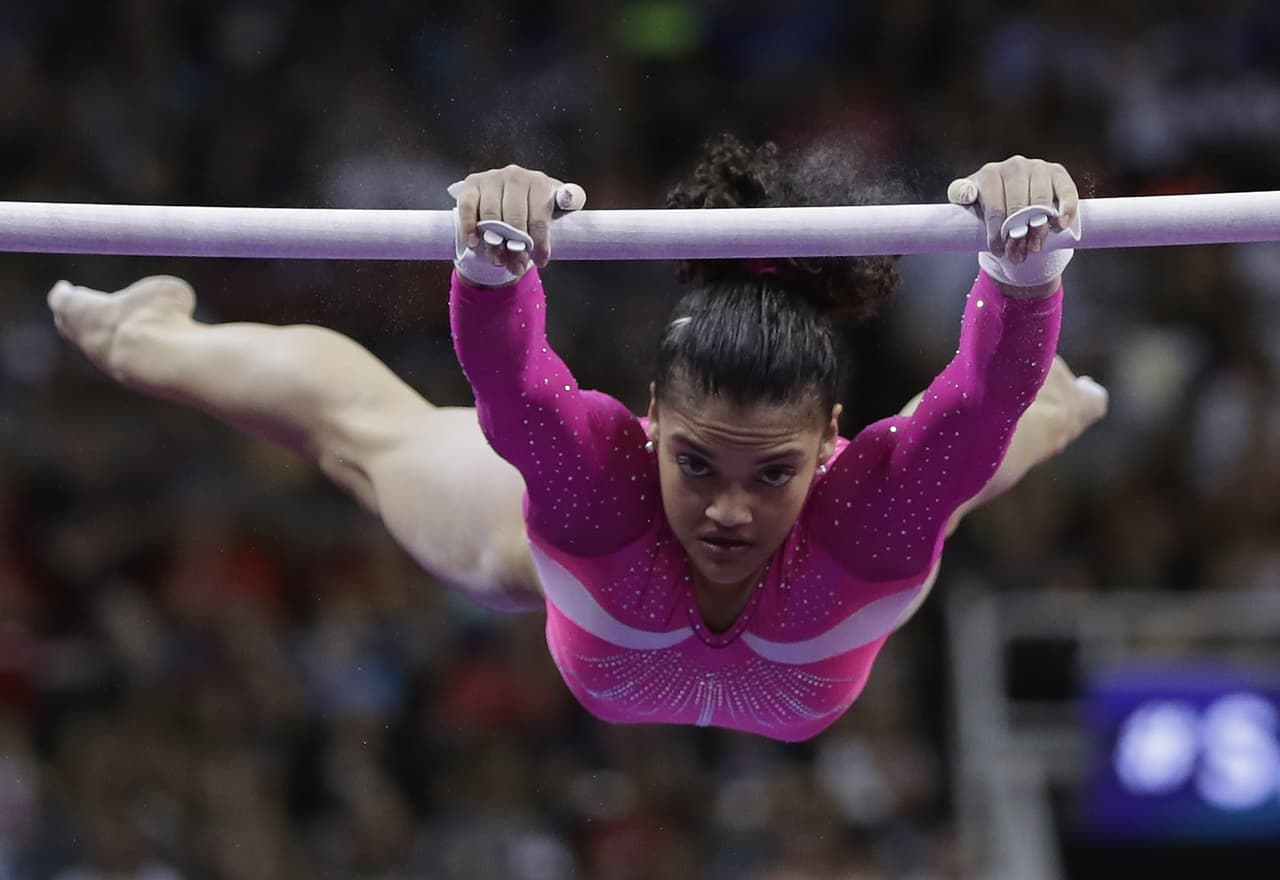 Lauren Hernandez, de 16 años, es la primera puertorriqueña en unirse al equipo de gimnasia olímpica de Estados Unidos.