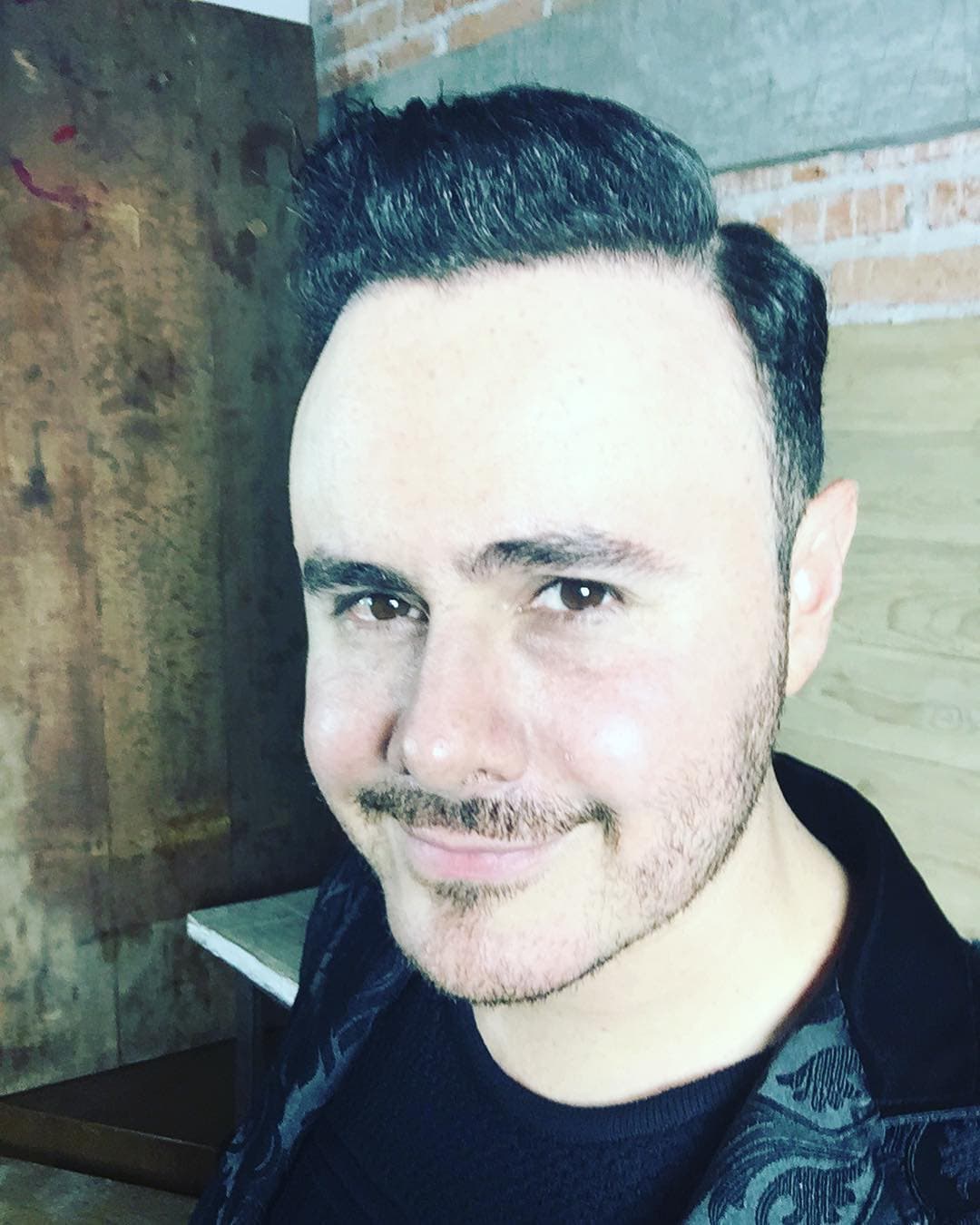 Para el cantante de Río Roma, José Luis Ortega, la mujer ideal aún no llega y por ese motivo todavía no se casa.