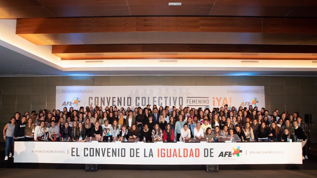 En febrero del 2020, firmaron un convenio por todas las partes en donde se logó tener un salario mínimo anual de 16mil euros y que las jugadoras embarazadas puedan tener la oportunidad de renovar con su equipo por una temporada más.