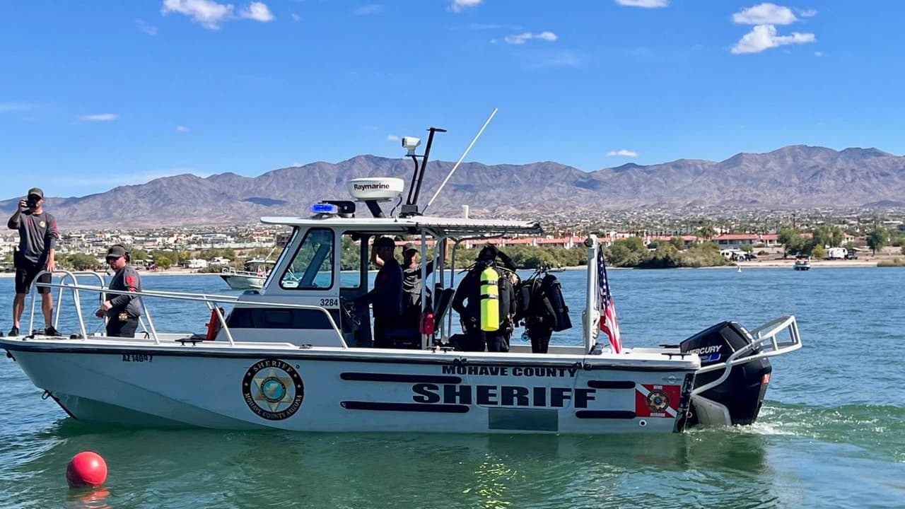 Encuentran el cuerpo de un hombre a 32 pies de profundidad en Lake Havasu