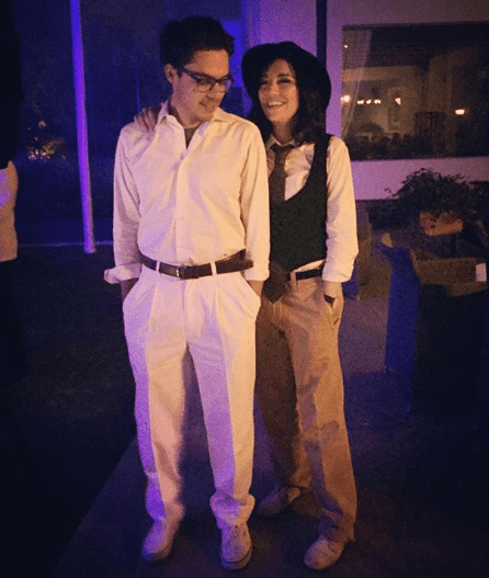 Juntos se divierten de sus locuras, en esta fotografía se disfrazaron de Annie Hall y Alvy Singer, aunque nadie lo adivinó.
<br>