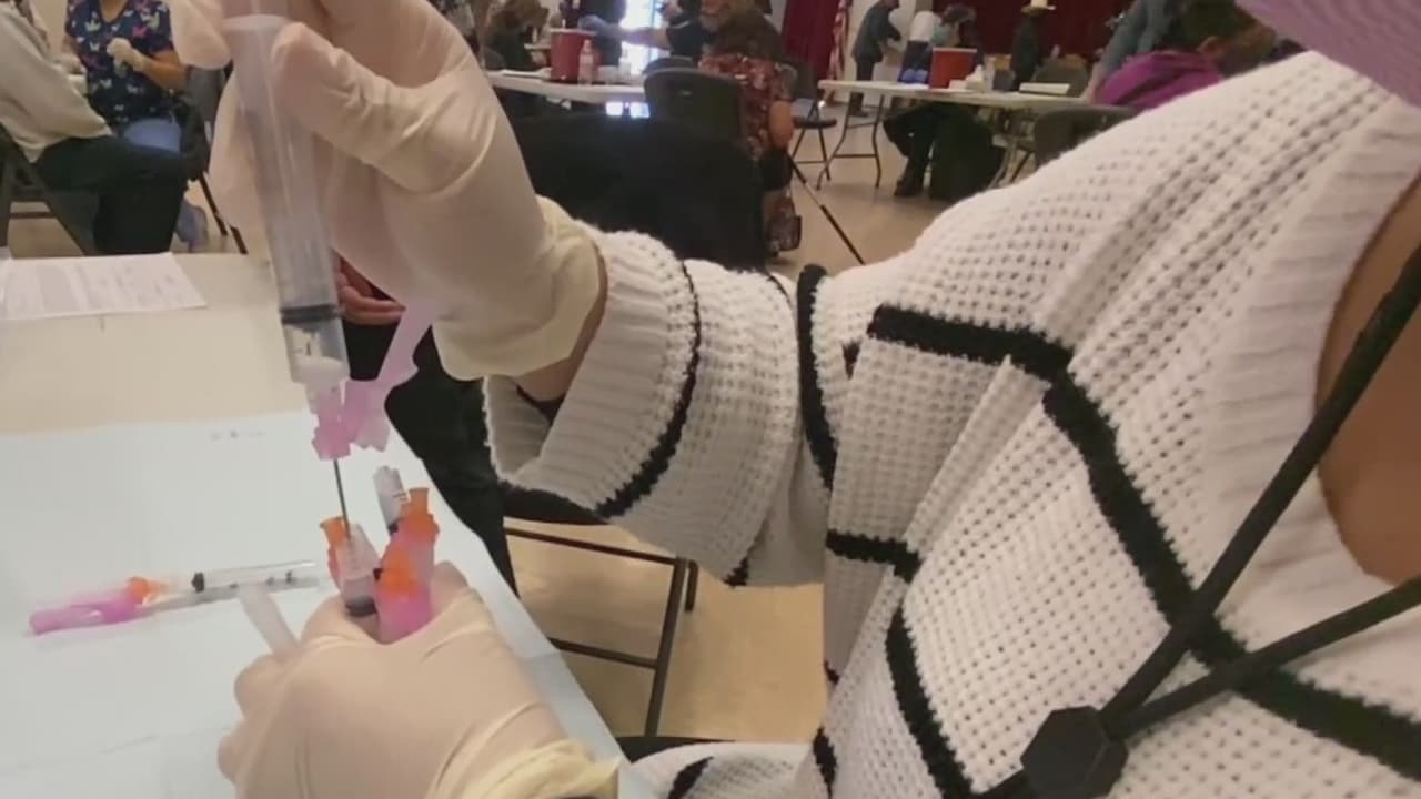 Habilitan centros de vacunación contra el covid-19 en el Condado Pima