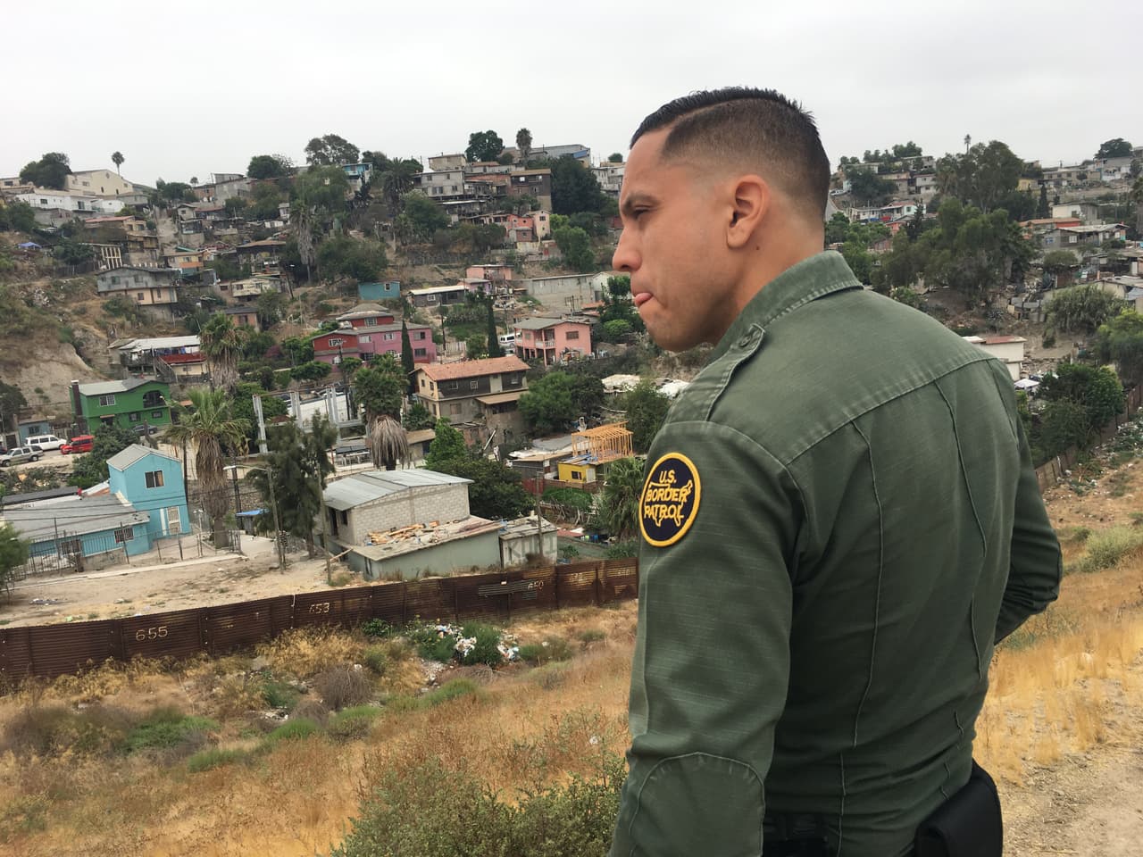 Según las autoridades, en la colonia Libertad, que se observa al fondo de esta foto, viven traficantes de personas.