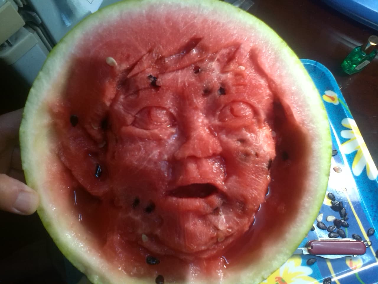 Qian Wei Cheng es el responsable de este maravilloso y extraño trabajo.