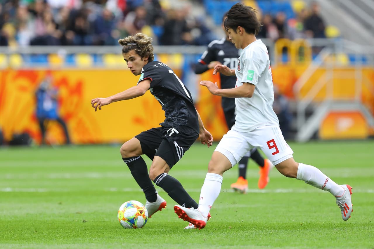 México mostró entrega pero poca eficacia en su regreso al segundo tiempo en Polonia.