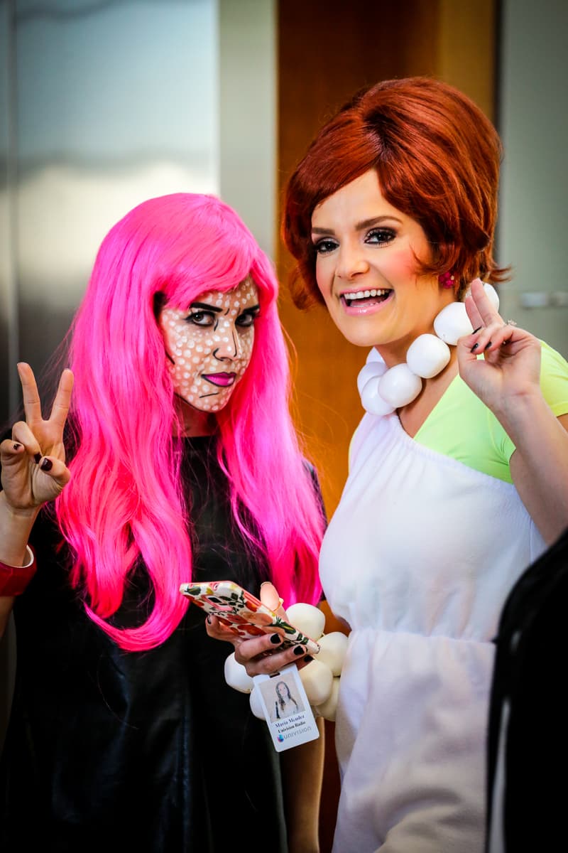 El equipo de Univision Los Angeles festejó Halloween a lo máximo y la gran fiesta contó con la presencia de personajes de la talla de Pitbull, Paquita la del Barrio, Donald Trump y hasta El Chapo.